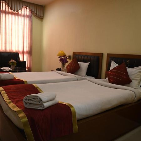 Hotel Dooars Mountain Alipur Duar Buitenkant foto