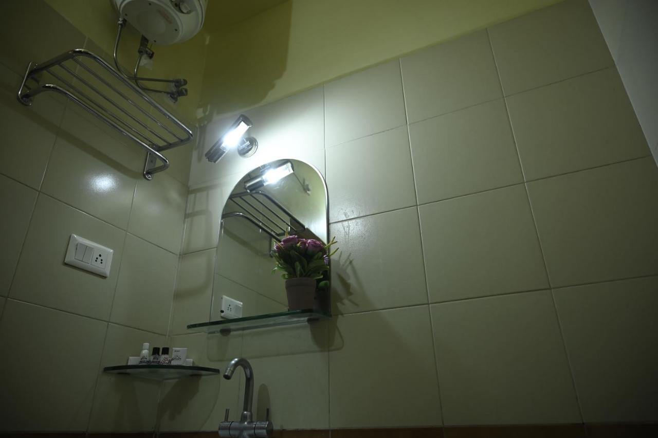 Hotel Dooars Mountain Alipur Duar Buitenkant foto