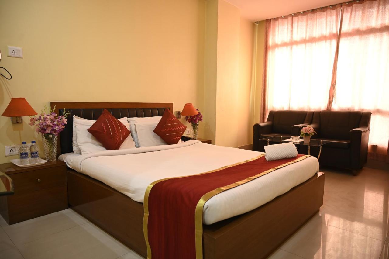 Hotel Dooars Mountain Alipur Duar Buitenkant foto