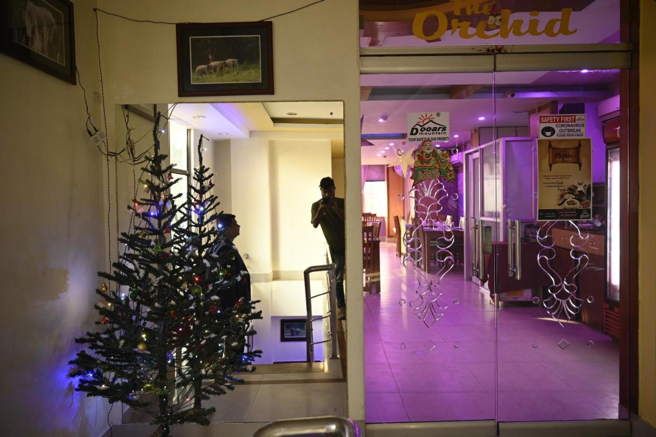 Hotel Dooars Mountain Alipur Duar Buitenkant foto