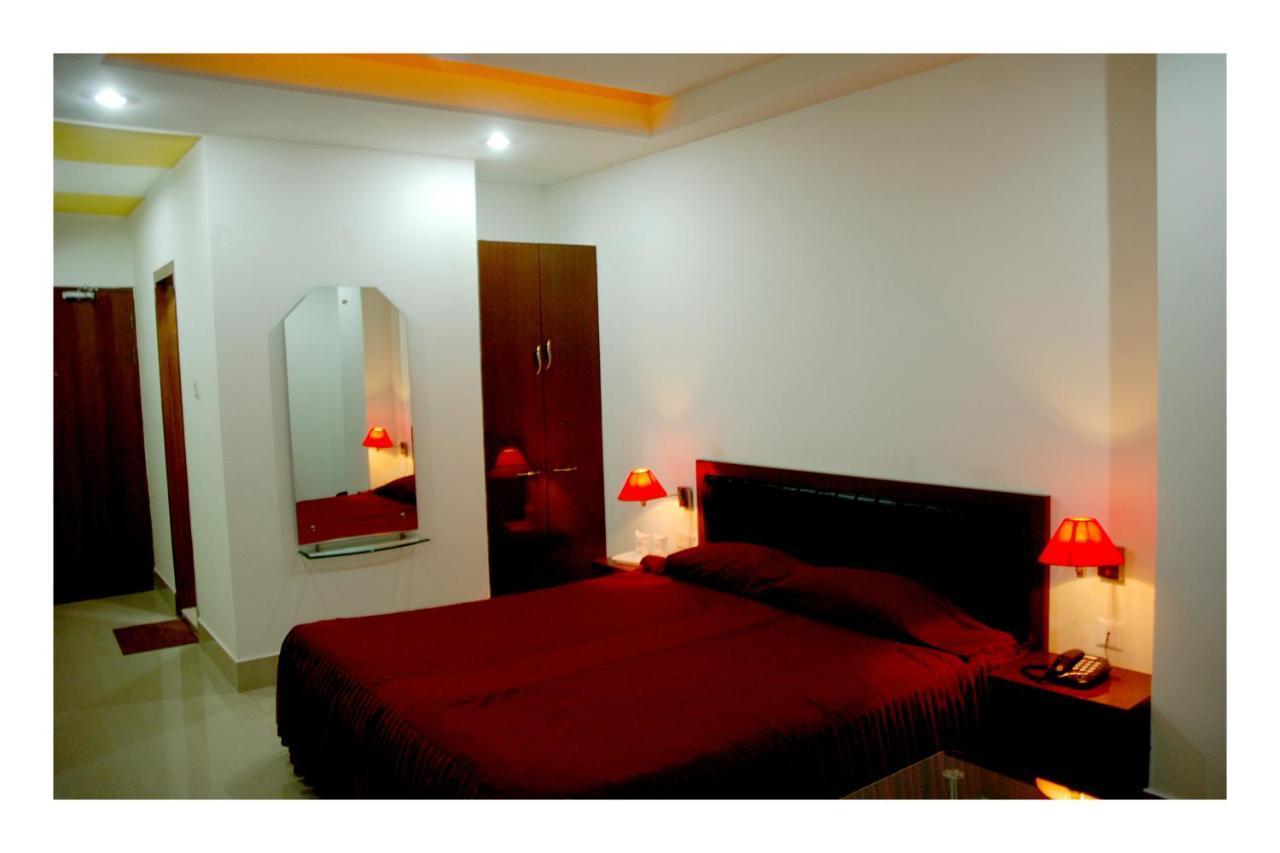 Hotel Dooars Mountain Alipur Duar Buitenkant foto
